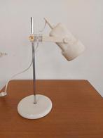 Vintage bureaulamp, tafellamp (wit/crème), Huis en Inrichting, Lampen | Tafellampen, Minder dan 50 cm, Metaal, Gebruikt, Vintage