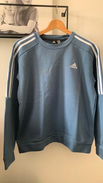 Als nieuw! Sweater Adidas XS beschikbaar voor biedingen