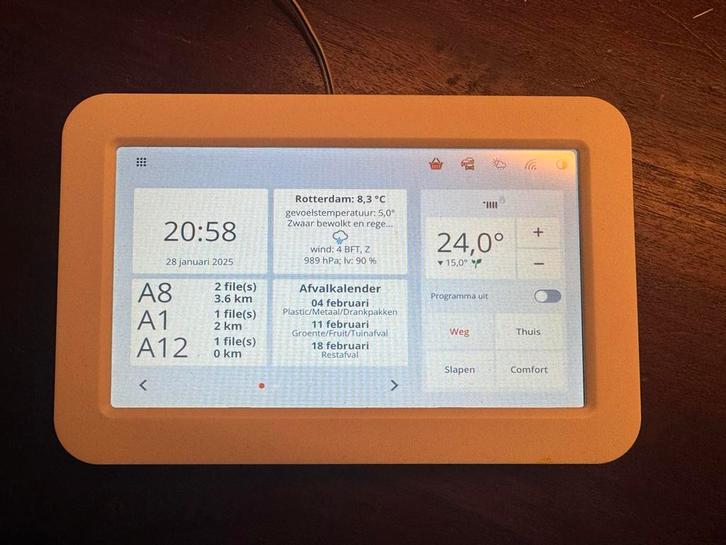 Goedwerkende Eneco toon V1 thermostaat (geroot)., Doe-het-zelf en Verbouw, Thermostaten, Gebruikt, Slimme thermostaat, Ophalen of Verzenden