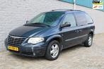 Chrysler Voyager 2.8 CRD SE Luxe Automaat, Auto's, Bestelauto's, Voorwielaandrijving, Gebruikt, Beige, 150 pk