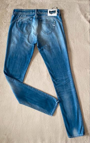 Ontzettend leuke spijkerbroek van merk Gas maat 29/34 zgan beschikbaar voor biedingen