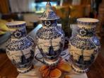 3 delftsblauw vazen, Antiek en Kunst, Antiek | Vazen, Ophalen of Verzenden