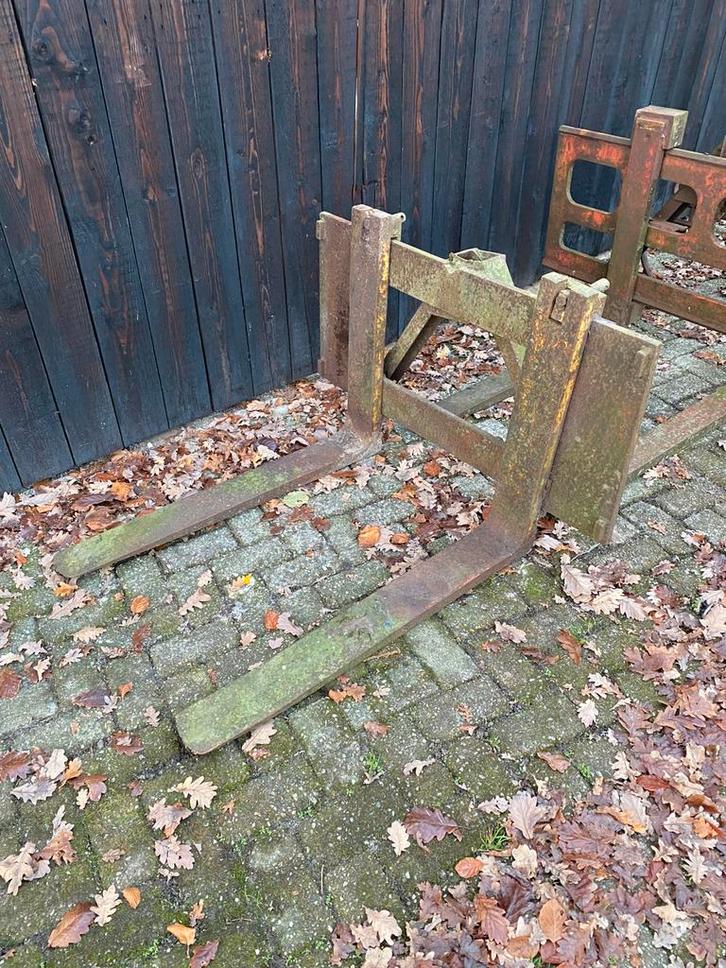 Lepelbord /palletdrager met lepels voor achter de tractor, Hobby en Vrije tijd, Knutselen, Gebruikt, Gereedschap of Toebehoren