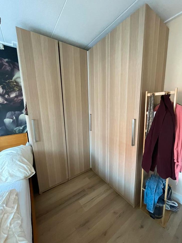 PAX ikea kleding hoekkast, Huis en Inrichting, Kasten | Kledingkasten, Zo goed als nieuw, 200 cm of meer, 150 tot 200 cm, 50 tot 75 cm