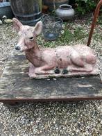 Betonnen hert, mooie oude uitstraling, Ophalen, Gebruikt, Overige typen