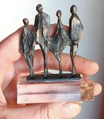 corry ammerlaan -  sculptuur ""familie together"", Antiek en Kunst, Ophalen of Verzenden