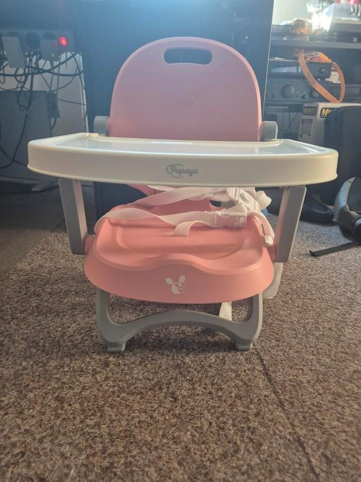 Papaya Kinderstoel - Inklapbaar, Kinderen en Baby's, Kinderstoelen, Zo goed als nieuw, Inklapstoel, Afneembaar eetblad, Gordel(s)