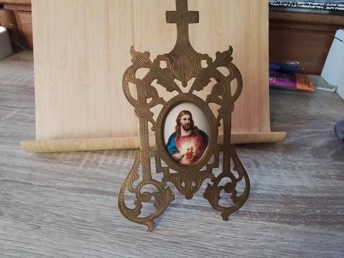 Antiek koperen frame met porcelein afbeelding van Christus, Antiek en Kunst, Antiek | Religie, Ophalen of Verzenden
