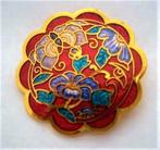 FISH cloisonné email broche bloemen en vlinder 22 kt verguld, Ophalen, Zo goed als nieuw, Overige kleuren, Overige materialen