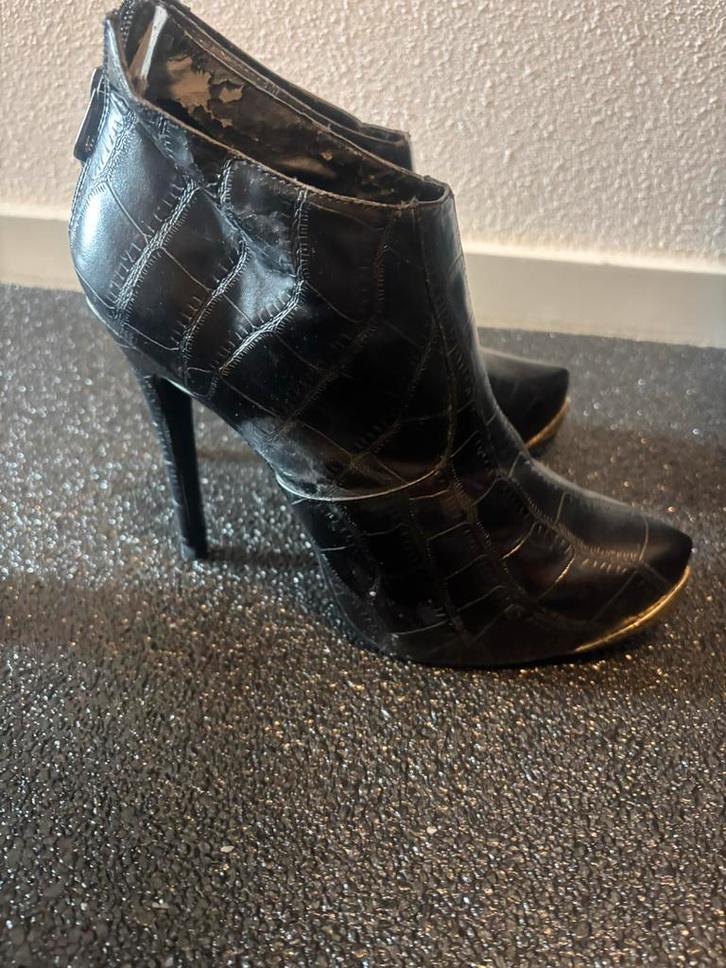 Diverse hakschoenen maat 39 oa Guess, Kleding | Dames, Schoenen, Gedragen, Pumps, Overige kleuren, Ophalen of Verzenden