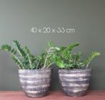 Bruine bloempotten 2 stuks, Ophalen, Gebruikt, Rond, Aardewerk