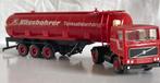 Herpa Volvo F12 met oplegger "Kässbohrer Tanksattelanhänger", Ophalen of Verzenden, Gebruikt, Bus of Vrachtwagen, Herpa