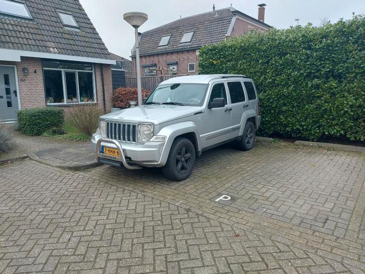 Jeep Cherokee 2.8 CRD L4 HR AWD 2010, Auto's, Bestelauto's, 4x4, ABS, Airbags, Airconditioning, Alarm, Android Auto, Apple Carplay