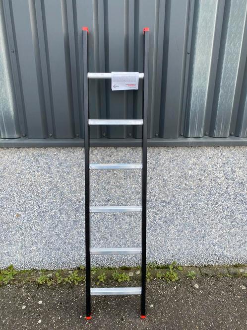 Ladder 6 sporten zwart gecoat NIEUW, Doe-het-zelf en Verbouw, Overige Doe-het-zelf en Verbouw, Nieuw, Ophalen of Verzenden