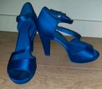 Kobaltblauwe elegante schoenen met hoge hakken mt 36, Kleding | Dames, Schoenen, Blauw, Ophalen of Verzenden, Zo goed als nieuw