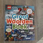 Lego city groot woordenboek, Kinderen en Baby's, Speelgoed | Duplo en Lego, Ophalen of Verzenden, Zo goed als nieuw