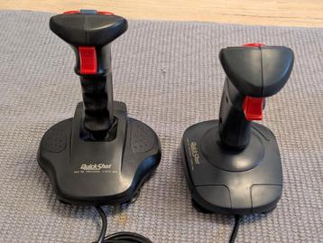 2 stuks QuickShot Joysticks. beschikbaar voor biedingen