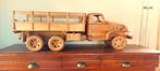 GMC groot model vrachtauto 94 cm hout, Ophalen of Verzenden, Zo goed als nieuw, 1:5 t/m 1:8, Auto