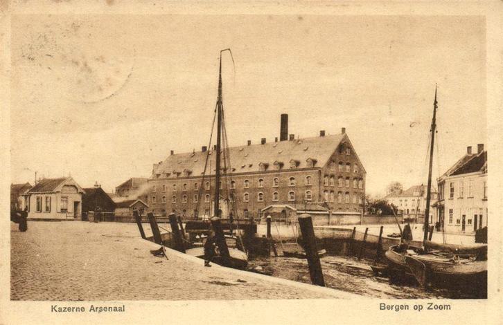 Kazerne Arsenaal - Bergen op Zoom - 1918 gelopen, Verzamelen, Ansichtkaarten | Nederland, Gelopen, Noord-Brabant, Voor 1920, Ophalen of Verzenden