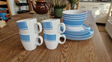 Bo-Camp 4-delig Kampeerservies - Zo goed als nieuw! beschikbaar voor biedingen