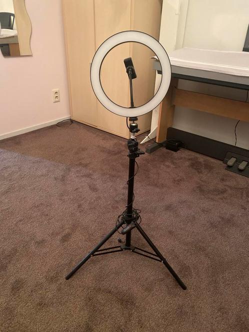 Ringlamp met Statief - Fotostudio, Audio, Tv en Foto, Fotografie | Fotostudio en Toebehoren, Zo goed als nieuw, Lamp of Flitsset