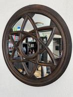 Wandspiegel rond bruin hout landelijk, Huis en Inrichting, Woonaccessoires | Spiegels, Ophalen, Rond, Zo goed als nieuw, Minder dan 100 cm