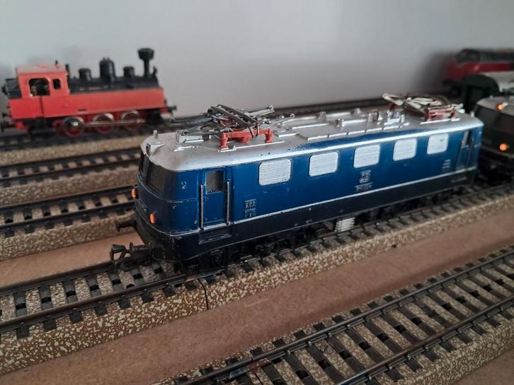 Marklin HO 1x 3034 & 1x 3037 E41024 trein groen/ blauw, Hobby en Vrije tijd, Modeltreinen | H0, Gebruikt, Locomotief, Wisselstroom