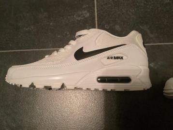 Nike air max maat 41 beschikbaar voor biedingen