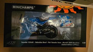 Minichamps Yamaha YZR-M1 Valentino Rossi 2008 1:12 beschikbaar voor biedingen