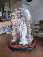 2 de antieke glazen stolp met maria en bloemenkrans, Ophalen of Verzenden