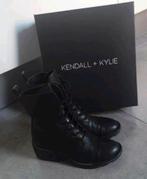 KANDALL + KYLIE veterboots maat 38 ZGAN, Hoge laarzen, Zwart, Ophalen of Verzenden, Zo goed als nieuw