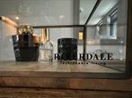 Riverdale vitrine pronkkastje glas stolp vierkant, Huis en Inrichting, Woonaccessoires | Stolpen, Zo goed als nieuw, Ophalen