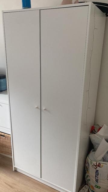 Kledingkast