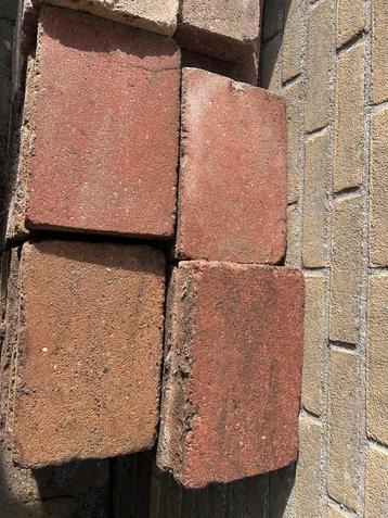 12m2 Bonte stenen beschikbaar voor biedingen