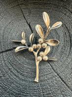 Zilveren tak met blad en bessen, Ophalen of Verzenden, Zilver