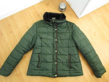 Groene winterjas - maatlabel XL - draagmaat L beschikbaar voor biedingen
