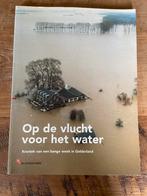 Op de vlucht voor het water, Ophalen of Verzenden, Gelezen