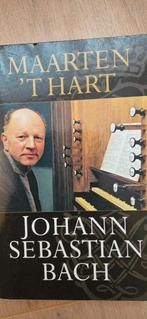 boek Johann Sebastian Bach van Maarten 't Hart, Boeken, Gelezen, Ophalen of Verzenden, Maarten 't Hart, Genre of Stijl