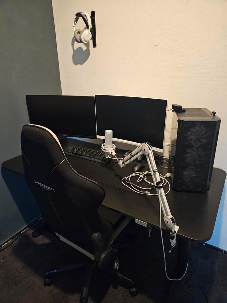 Game pc set 3060ti, Computers en Software, Pc speakers, Zo goed als nieuw, Ophalen of Verzenden