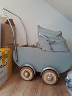 Antieke poppenwagen mint groen, Antiek en Kunst, Antiek | Speelgoed, Ophalen