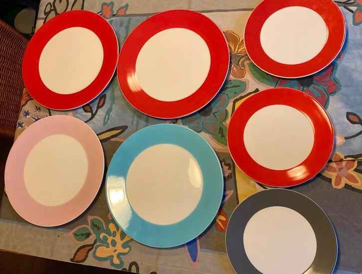 Diner en ontbijtborden vintage Hema, Huis en Inrichting, Keuken | Servies, Zo goed als nieuw, Bord(en), Overige stijlen, Ophalen of Verzenden