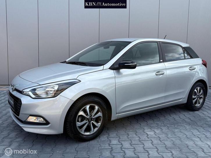 Hyundai i20 1.2 Passion|Airco|Bluetooth|Stoelverwarming, Auto's, Hyundai, Bedrijf, Te koop, i20, ABS, Airconditioning, Centrale vergrendeling