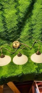 Hanglamp, bronskleurig, kelkjes van gewerkt melkglas, Huis en Inrichting, Lampen | Hanglampen, Minder dan 50 cm, Gebruikt, Ophalen of Verzenden