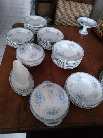 Te koop serviesdelen societe ceramique serie ANNA beschikbaar voor biedingen