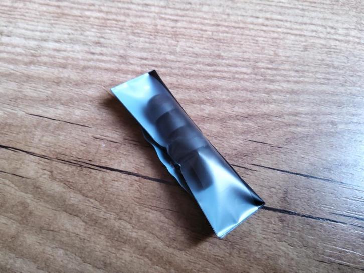 Samsung earbuds eo-ig555 oordopjes gh67-03648A, Telecommunicatie, Mobiele telefoons | Oordopjes, Nieuw, In gehoorgang (in-ear)