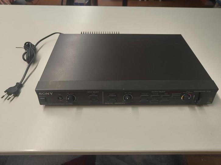 Sony Digital Video Superimposer - XV-T500, Audio, Tv en Foto, Professionele Audio-, Tv- en Video-apparatuur, Gebruikt, Video, Ophalen of Verzenden