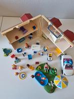 Playmobil vakantiehuis / meeneemhuis + auto, Ophalen of Verzenden, Zo goed als nieuw