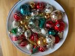 36 x glazen gekleurde vintage Kerst bal paddenstorl pegel la, Ophalen of Verzenden, Zo goed als nieuw