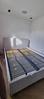 Bed B Bright Quartz opbergbed met gasveer – 160210 cm, Huis en Inrichting, Slaapkamer | Bedden, Ophalen, 210 cm, Tweepersoons