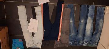 merk pakket kleding 16 delig jongen 134-140 beschikbaar voor biedingen